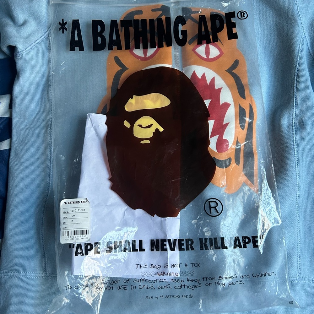 Tiger Bape Crewneck going for $120. throw an offer!